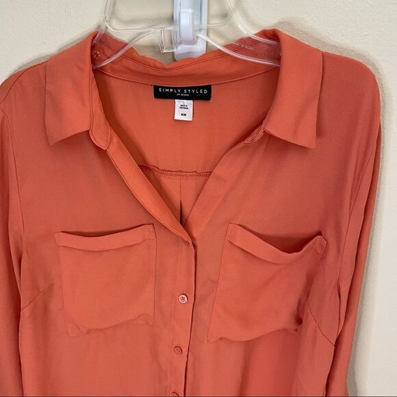 Simply Styled by Sears | Medium Top| Career wear| button down - Picture 9 of 11
